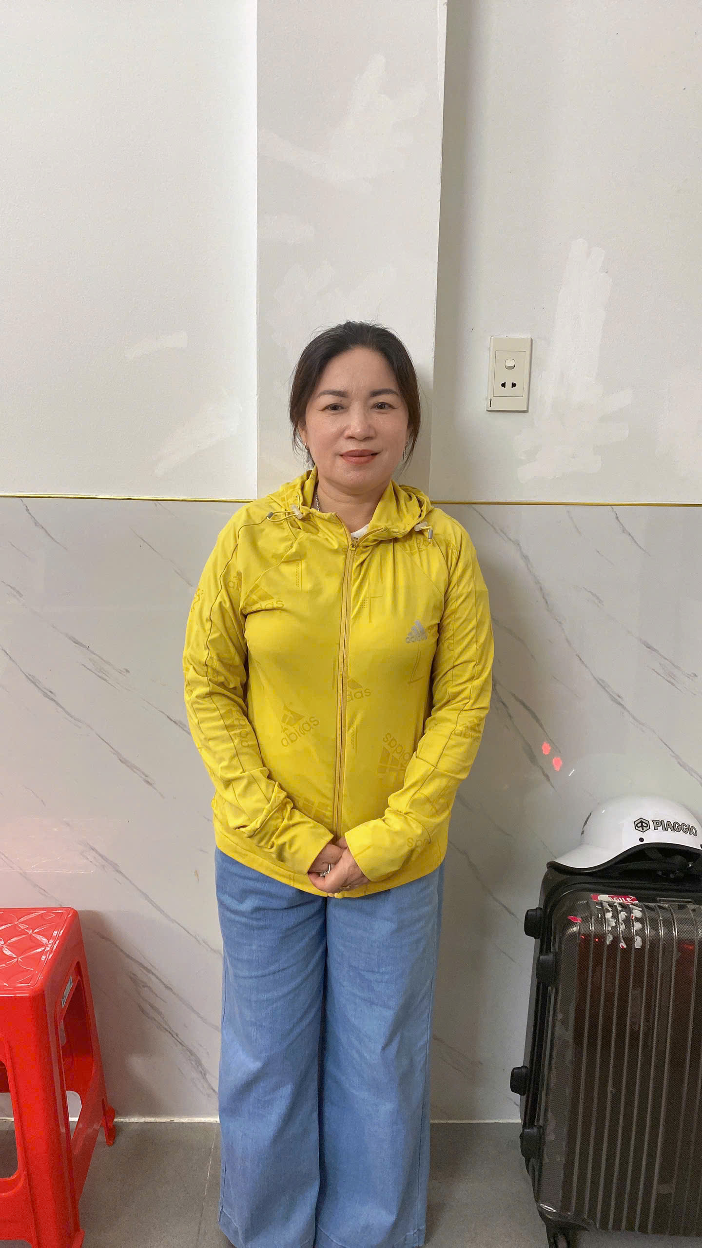 Co HOA que o CA MAU xin lam CHAM NGUOI BENH hoac PHU VIEC NHA tai Phuong An Hoa Trang Bang Tay Ninh co mong muon LUONG 8 trieu