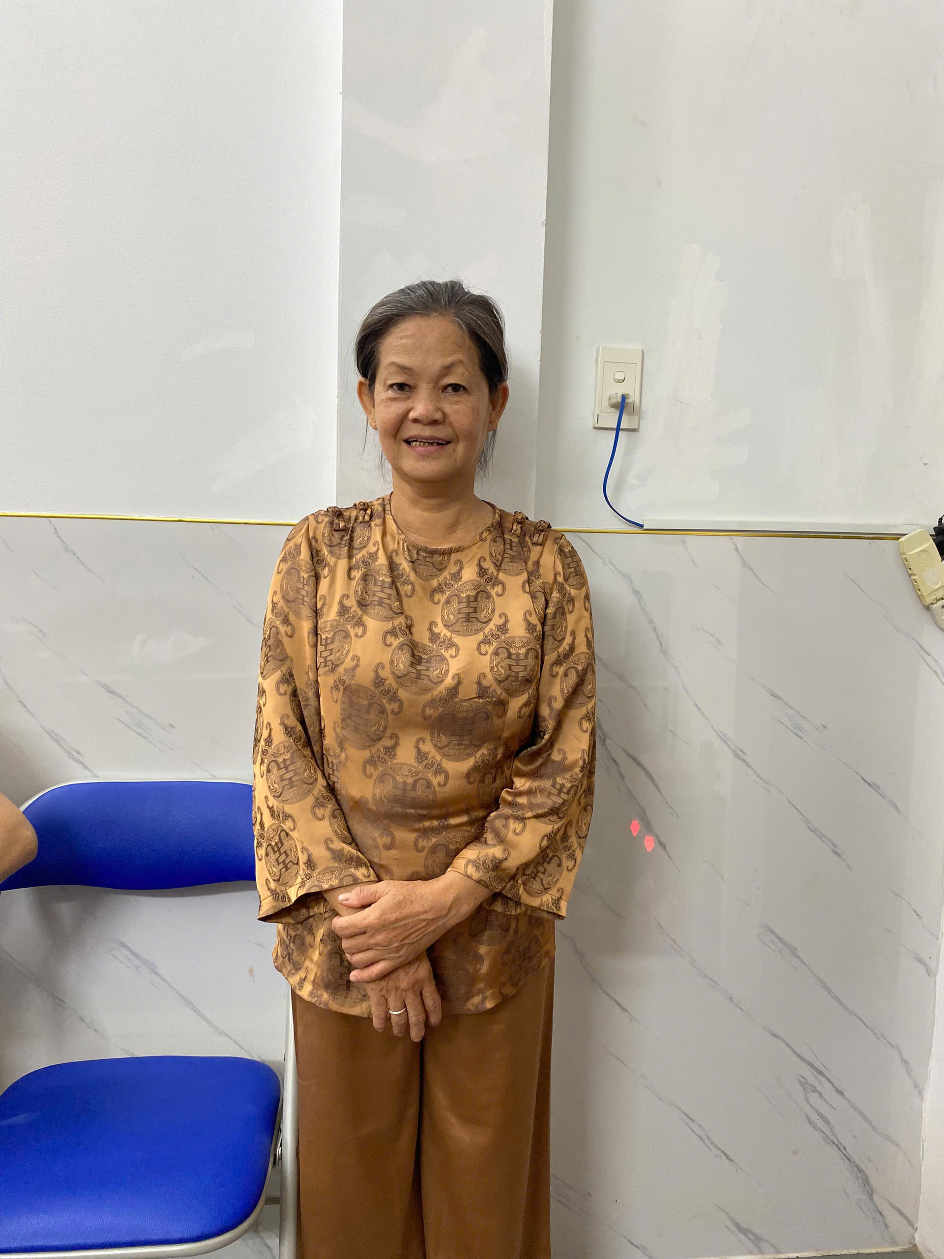 co Nhung
