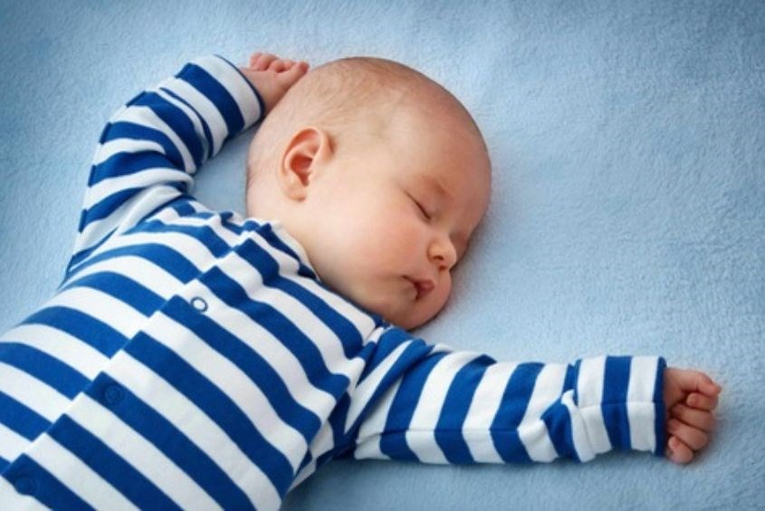 tre 5 thang ngu bao nhieu la du